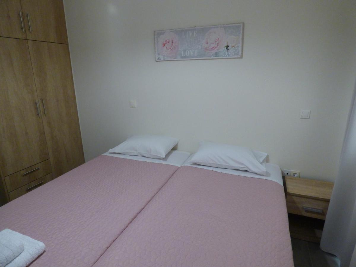 Natashas Apartments إيبسوس المظهر الخارجي الصورة