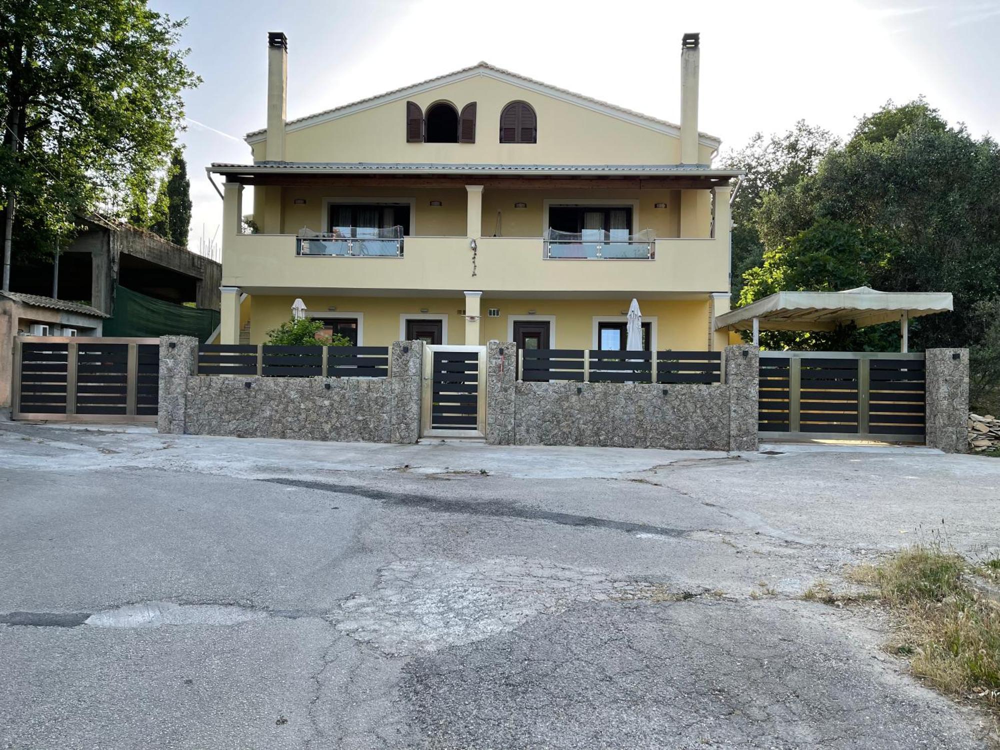 Natashas Apartments إيبسوس المظهر الخارجي الصورة